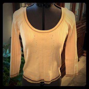 Peach scoop neck light sweater